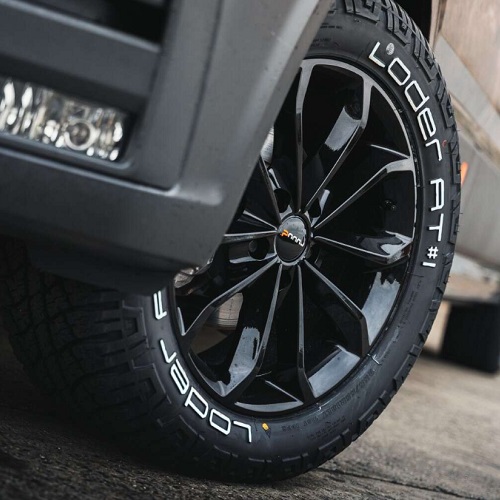 Wheelset (4) RUUUD Craftstar 18 inch Aluminium Black Volkswagen Crafter 2017-2022